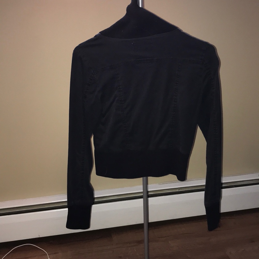 Black jacket - Picture 3 of 3
